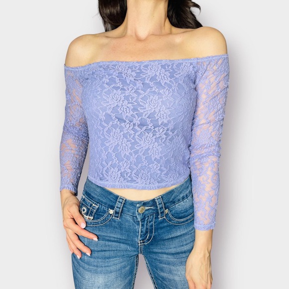 Kimchi Blue‎ Lavender Lace Off the Shoulder Crop - Picture 1 of 7